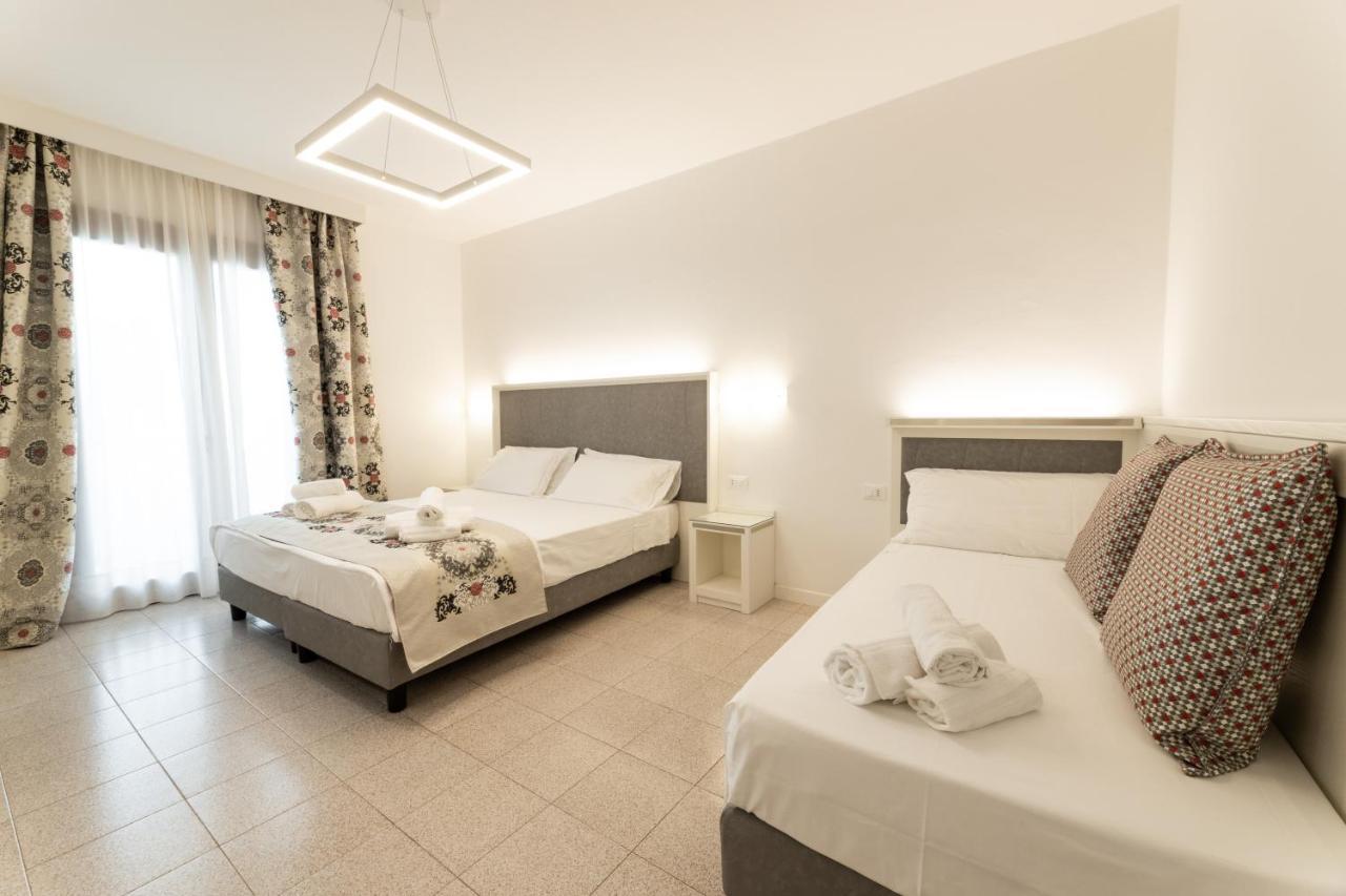 Hotel Adria Lignano Sabbiadoro Esterno foto