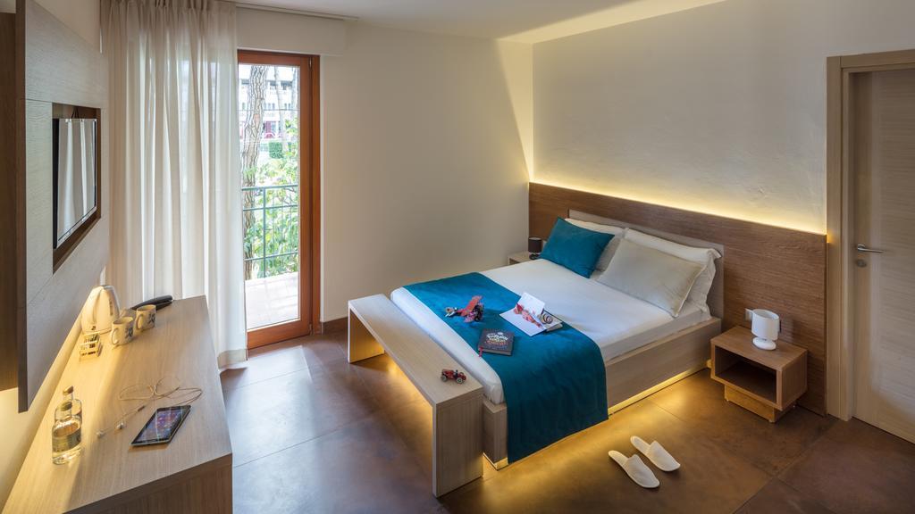Hotel Adria Lignano Sabbiadoro Esterno foto