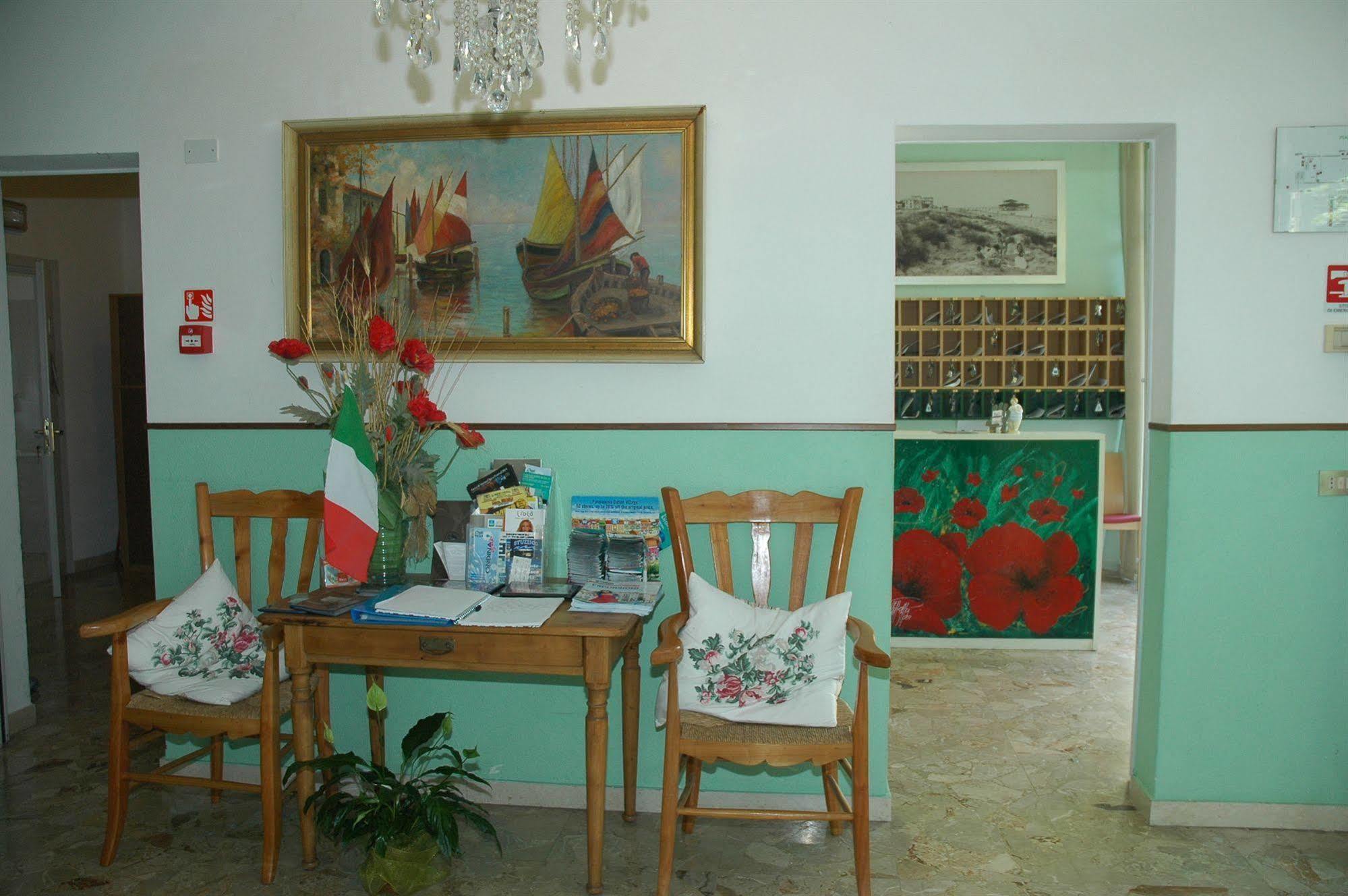 Hotel Adria Lignano Sabbiadoro Esterno foto